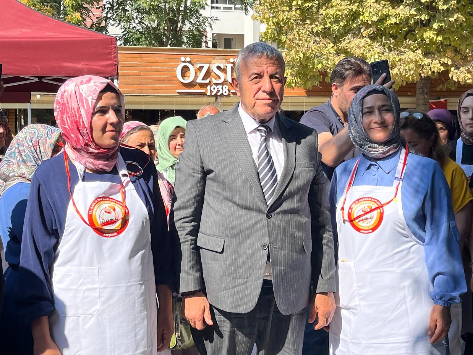 Ahilik Haftası’nda Kırşehir Lezzetleri Yarıştı! Besmeç Burger Ve Bazlama Birinci Seçildi (12)