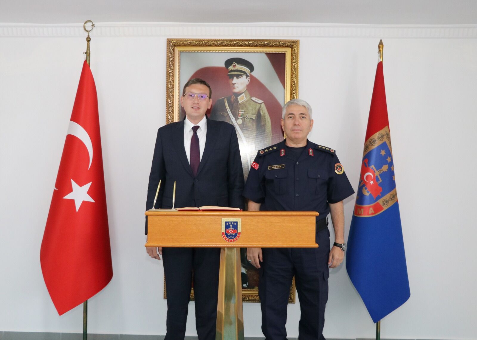 Akçakent Kaymakamı Yıldız, Jandarma Komutanı Yıldırım ile buluştu