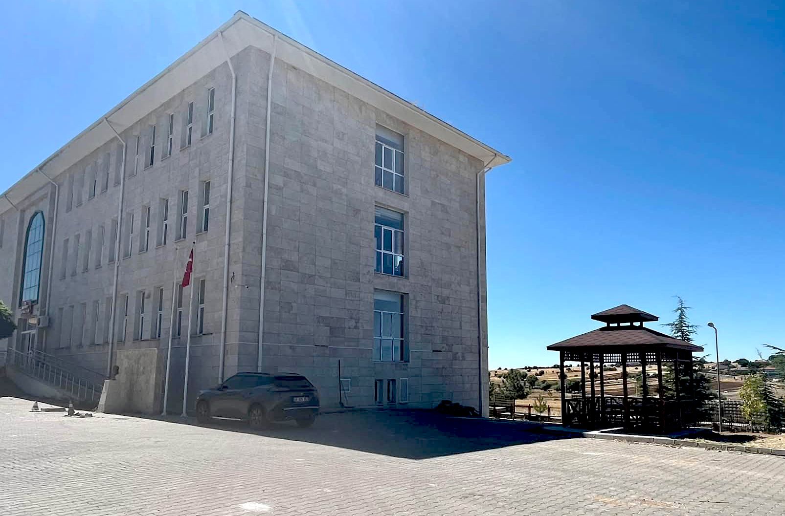 Akçakent’te Ortak Kullanım Alanları Yenileniyor (4)