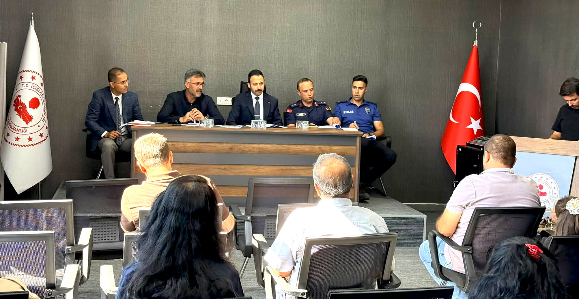 Çiçekdağı’nda Öğrencilerin Güvenliği Için Toplantı (1)