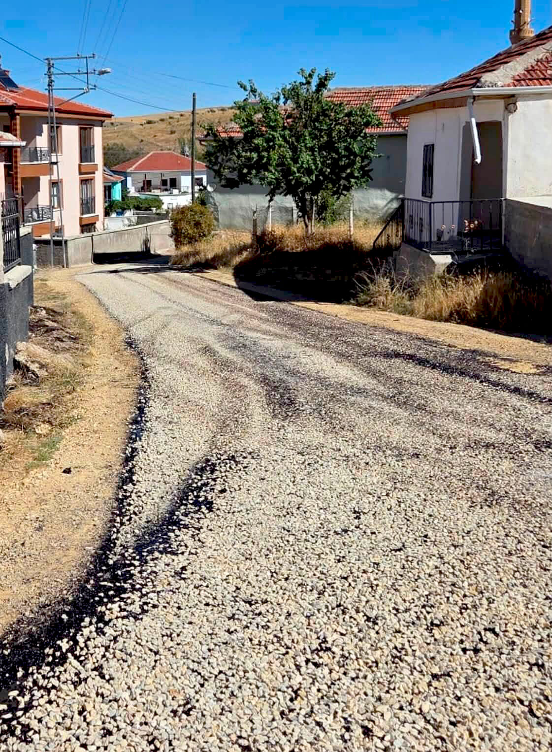 Dulkadirli Karaisa’da Yol Çalışması Hız Kazandı (2)