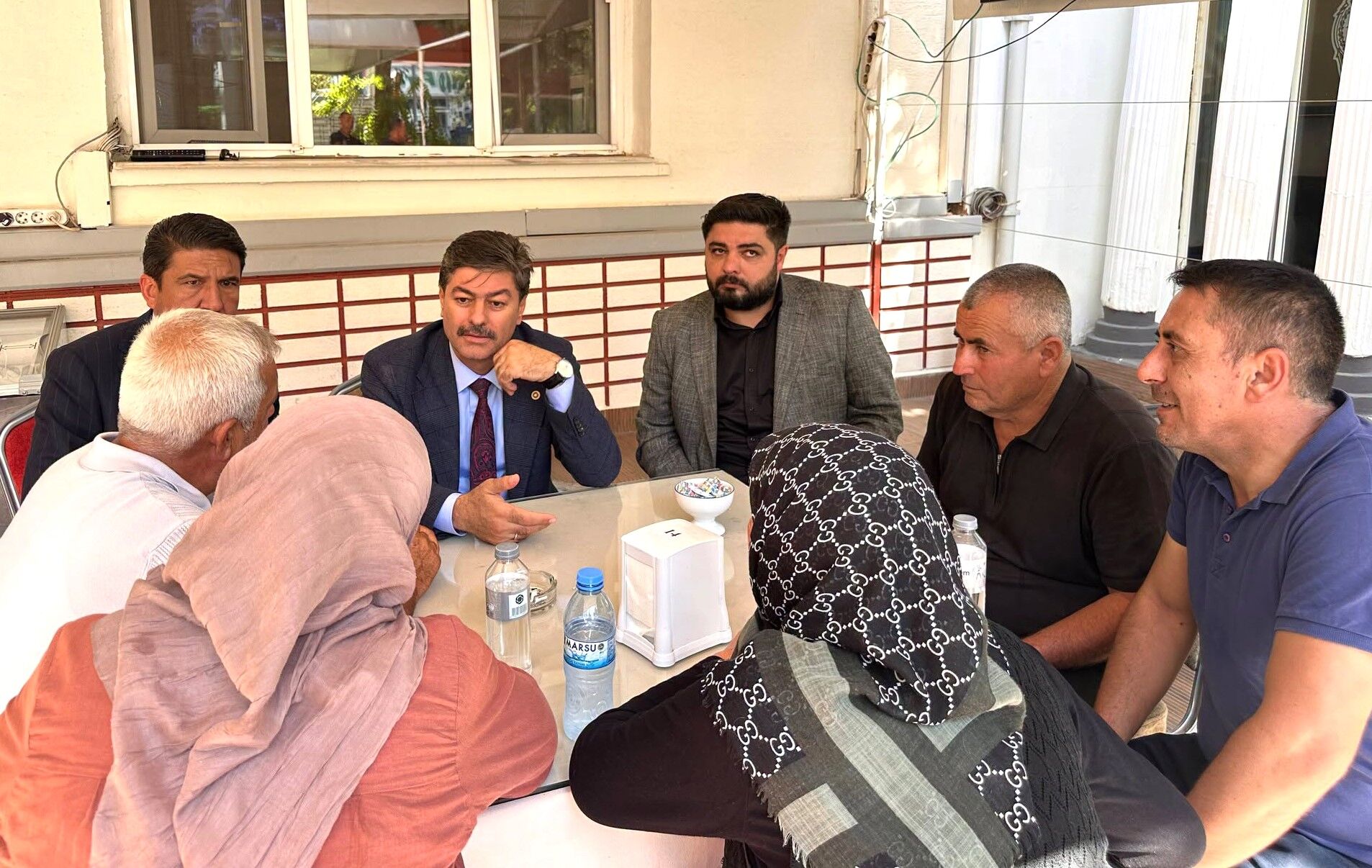 Erkan, Kırşehir’de Vatandaşların Taleplerini Dinledi (1)