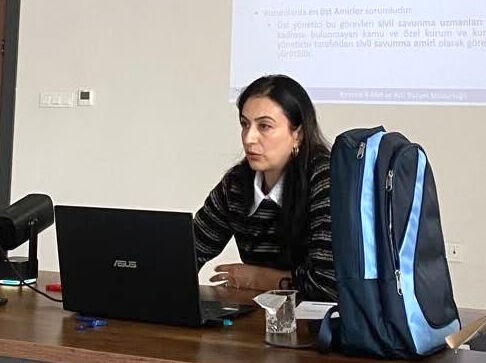 İkaz Ve Alarm Işaretlerinde Doğru Davranış Modelleri Anlatıldı (1)