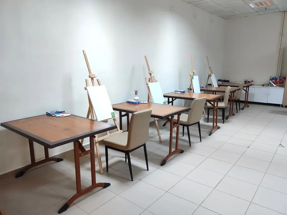 İl Müdürümüz Sayın Yasin Çakmakçı’dan Mucur Elvin Buğra Arslan Öğrenci Yurdu’na Ziyaret 🏢Gençl (1)