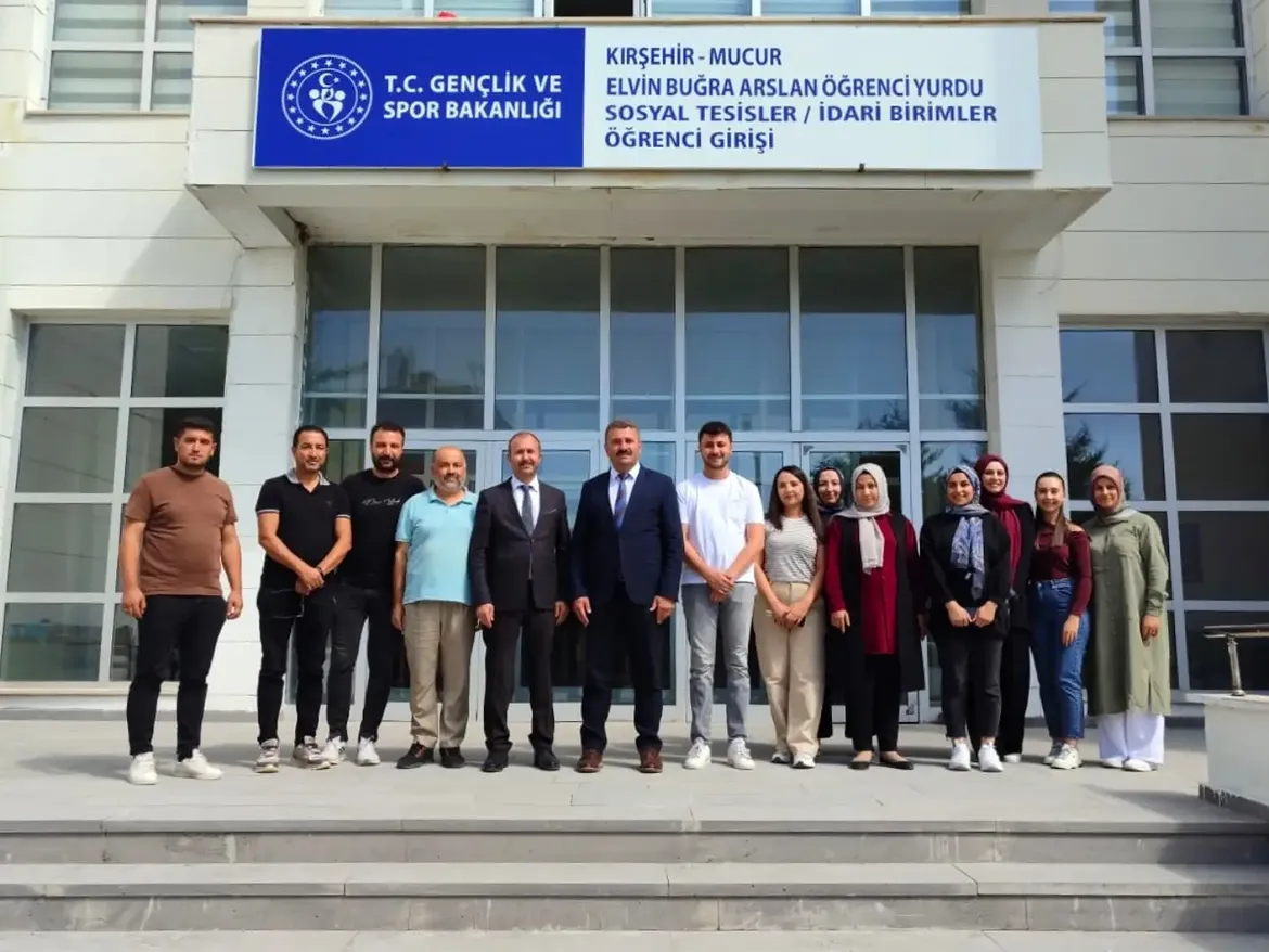 İl Müdürümüz Sayın Yasin Çakmakçı’dan Mucur Elvin Buğra Arslan Öğrenci Yurdu’na Ziyaret 🏢Gençl