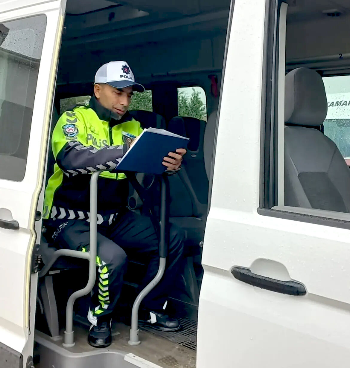 Kaman’da Okul Servislerine Yönelik Güvenlik Uygulaması (5)