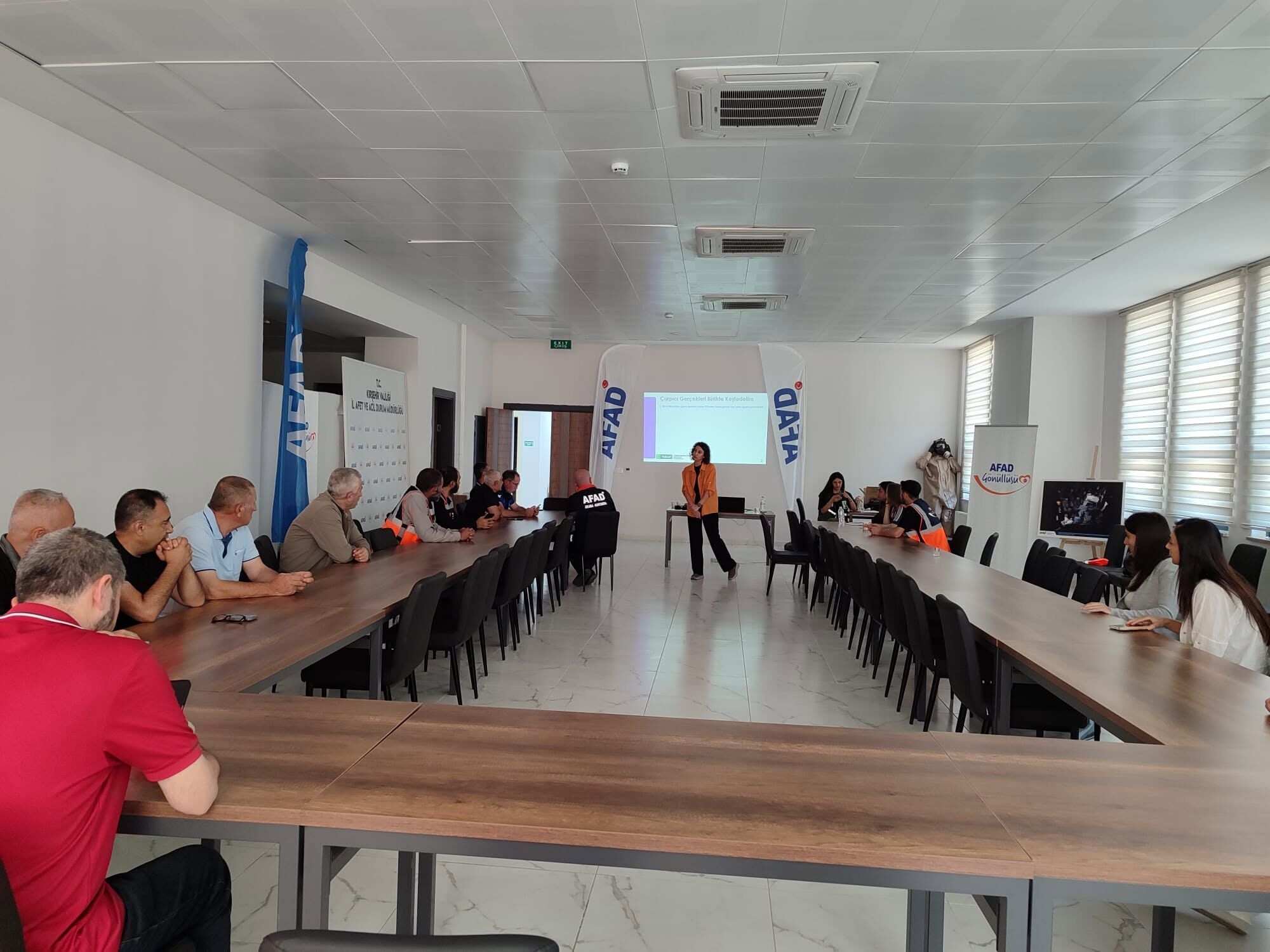 Kırşehir Afad Personeline Bağımlılıkla Mücadele Eğitimi 1