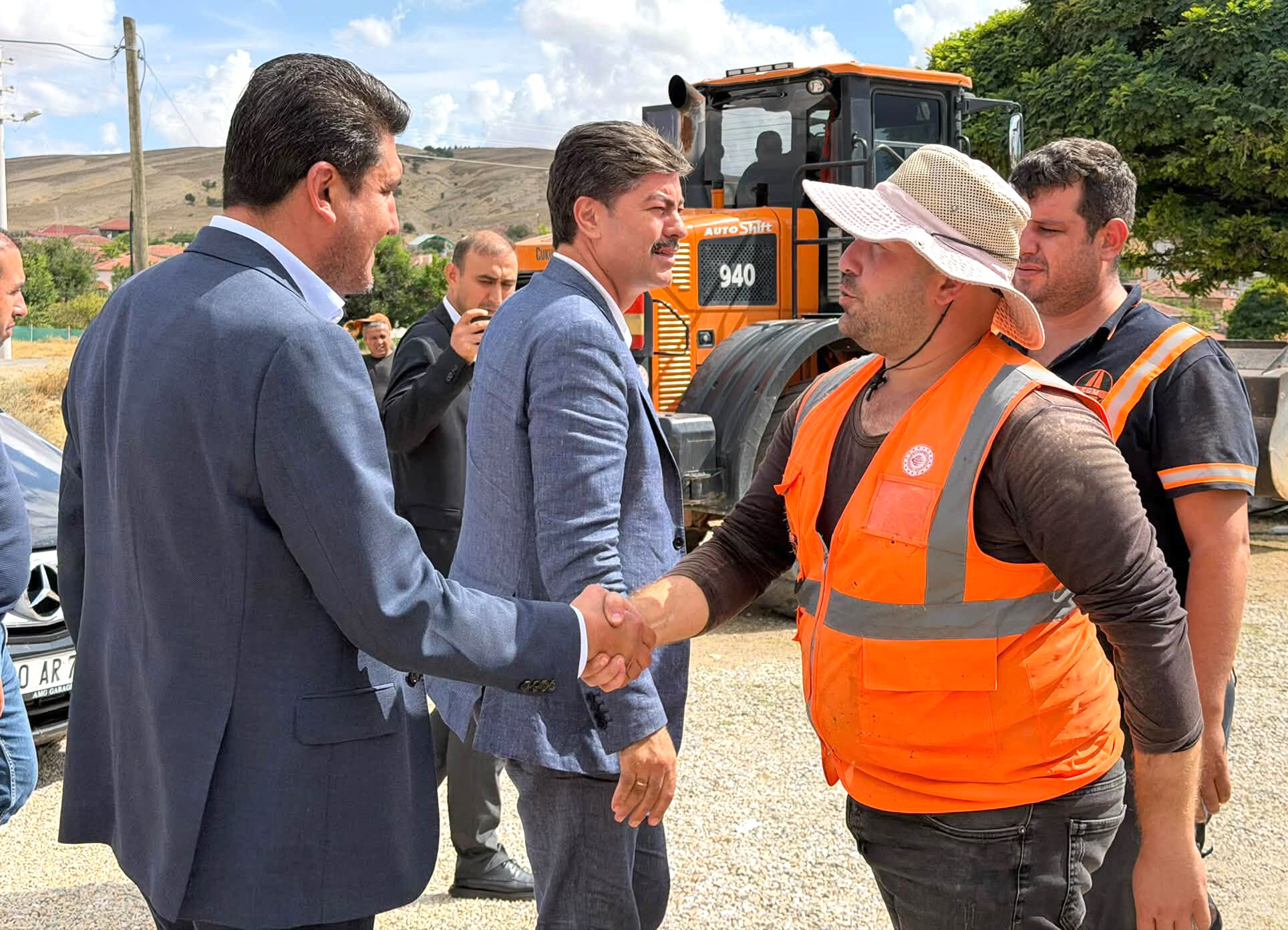 Kırşehir Akçakent Yolunda 6 Kilometrelik Kesim Genişletiliyor (3)