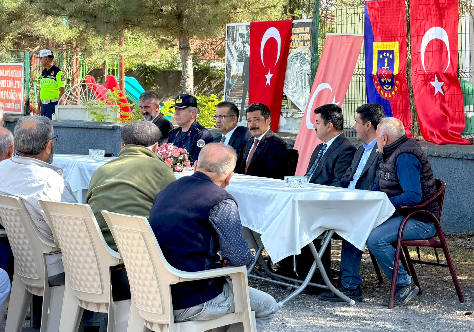 Kırşehir Protokolü Sahaya Indi (6)