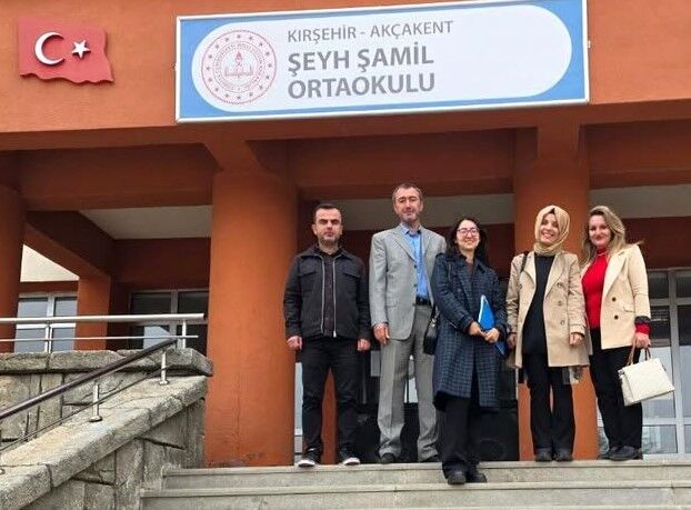Kırşehir Yeği̇tek Ekibi Akçakent'te Eğitim Için Sahaya Indi (4)