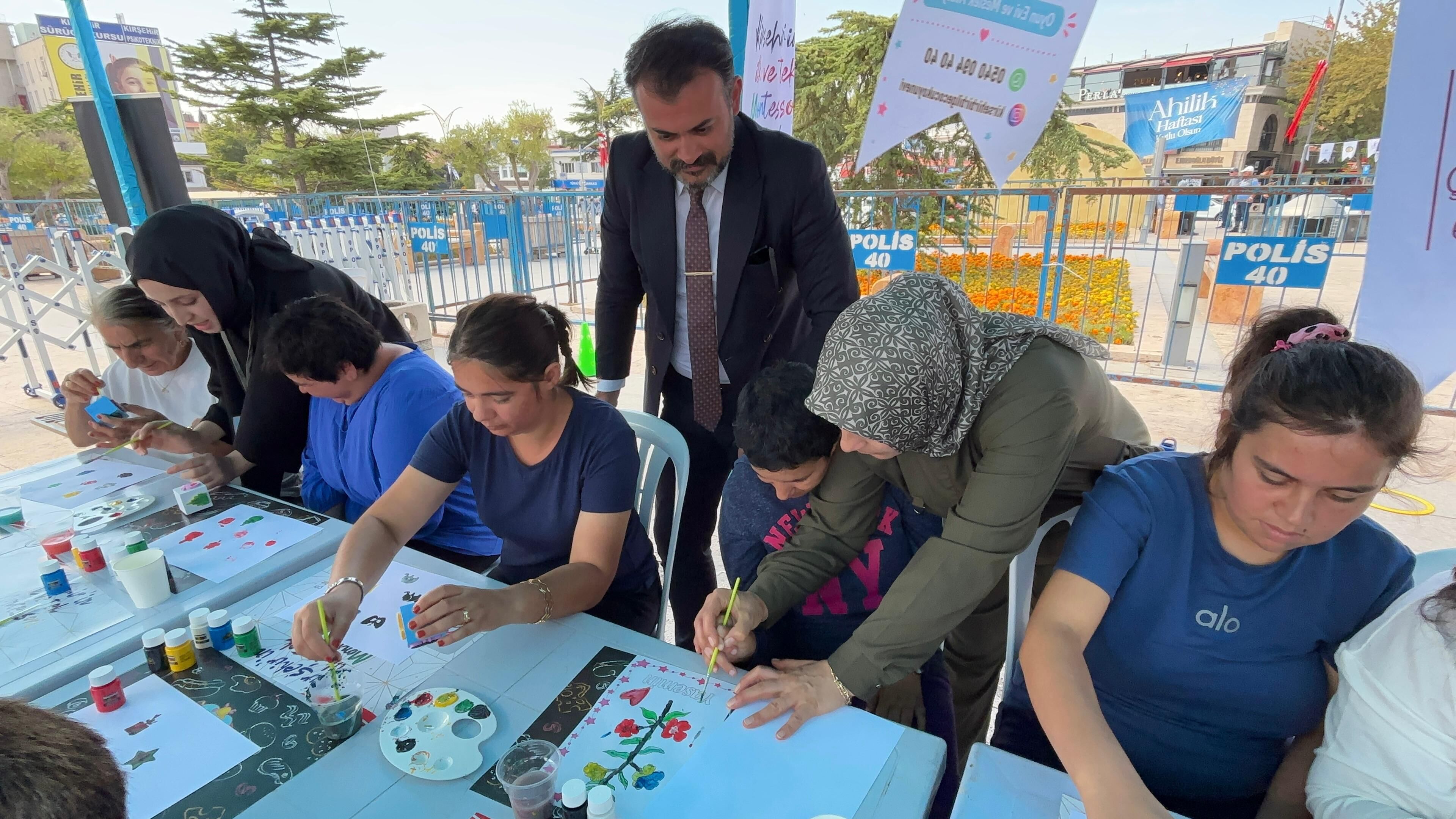Kırşehir’de 39. Ahilik Haftası’nda Özel Bireylerin Renkli Dünyası 1