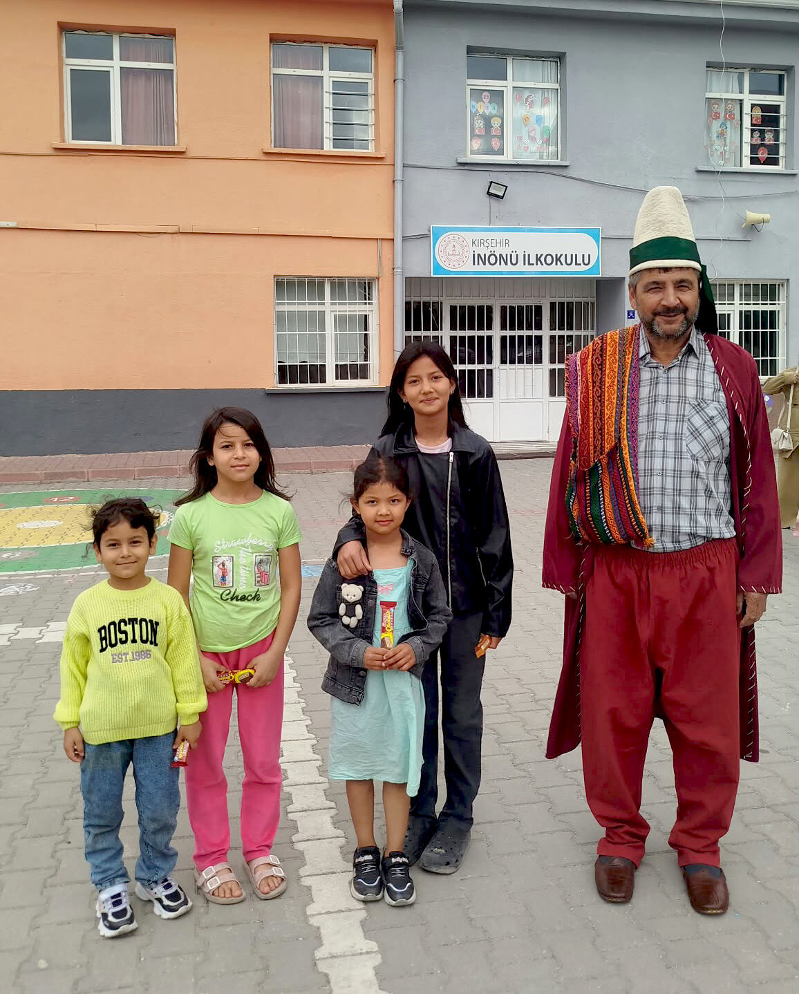 Kırşehir’de Birinci Sınıflar Ahilik Kültürüyle Okula “Merhaba” Dedi (2)