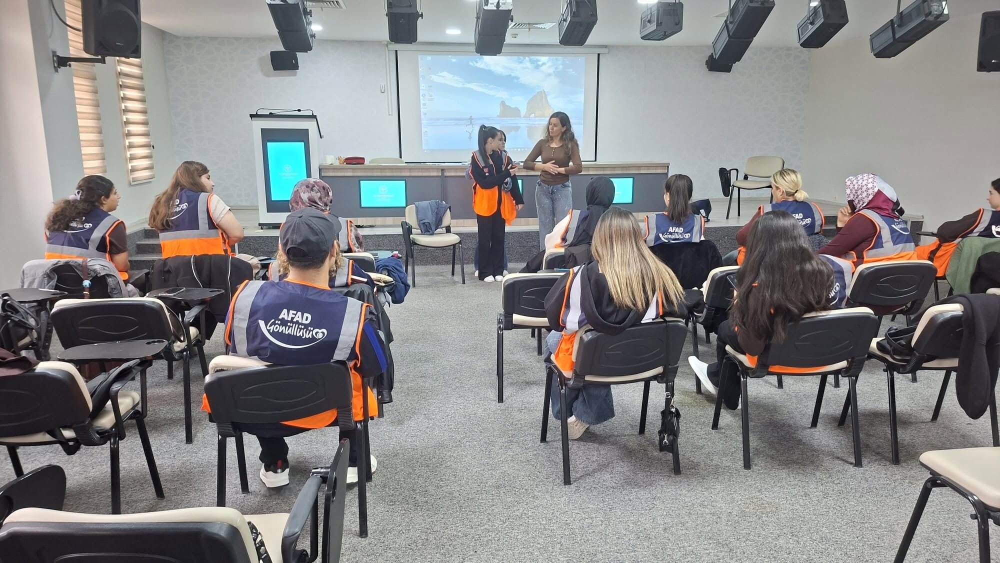 Kırşehir’de Destek Afad Gönüllüsü Eğitimleri Başladı 2