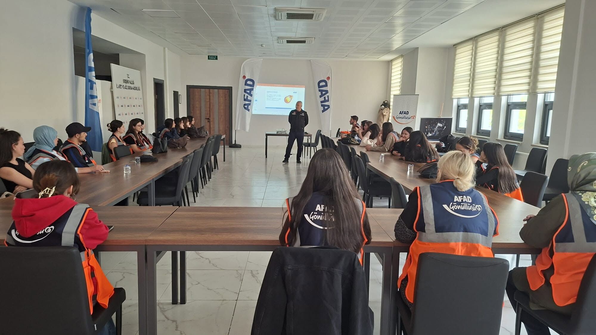 Kırşehir’de Destek Afad Gönüllüsü Eğitimleri Başladı 5