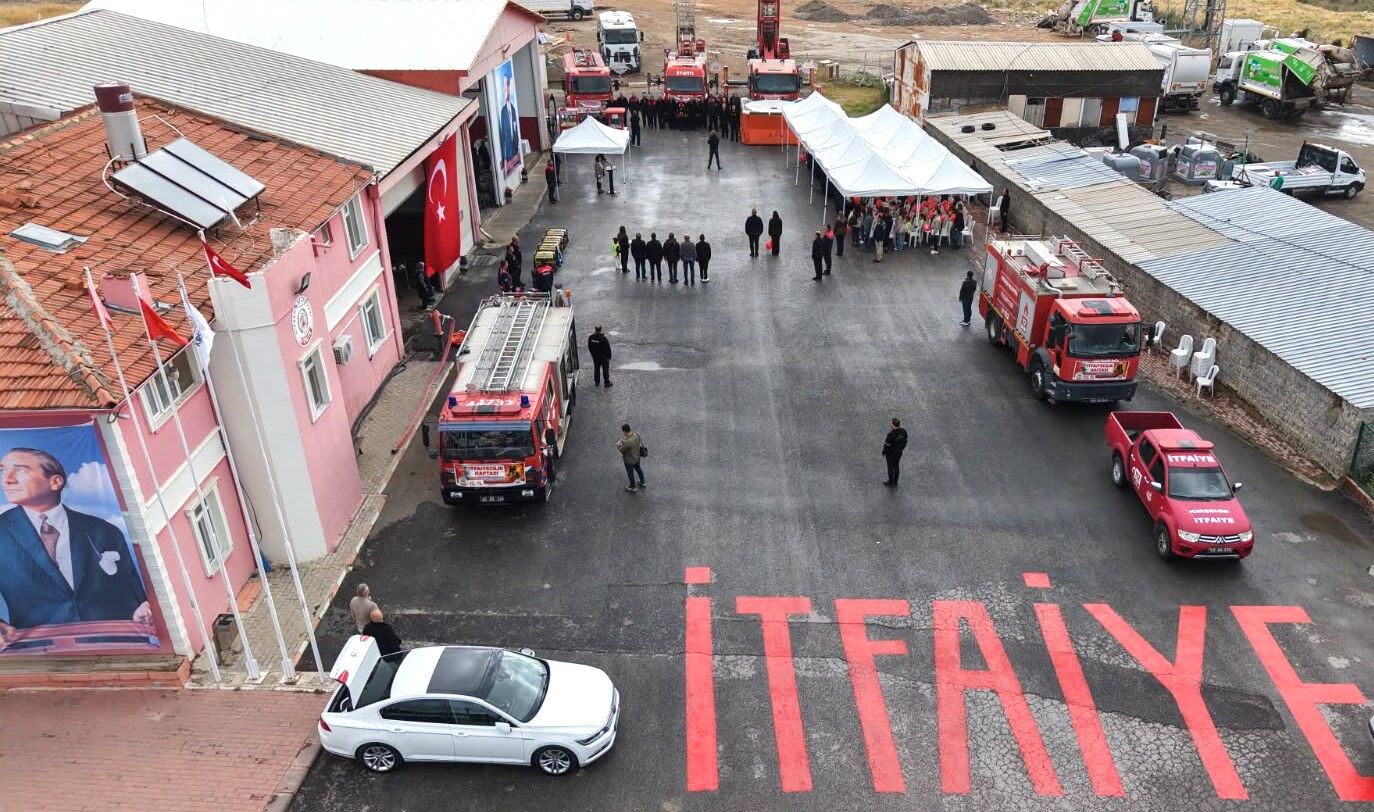 Kırşehir’de İtfaiye Haftası Kutlandı Yılın Itfaiyecileri Plaketle Ödüllendirildi (8)