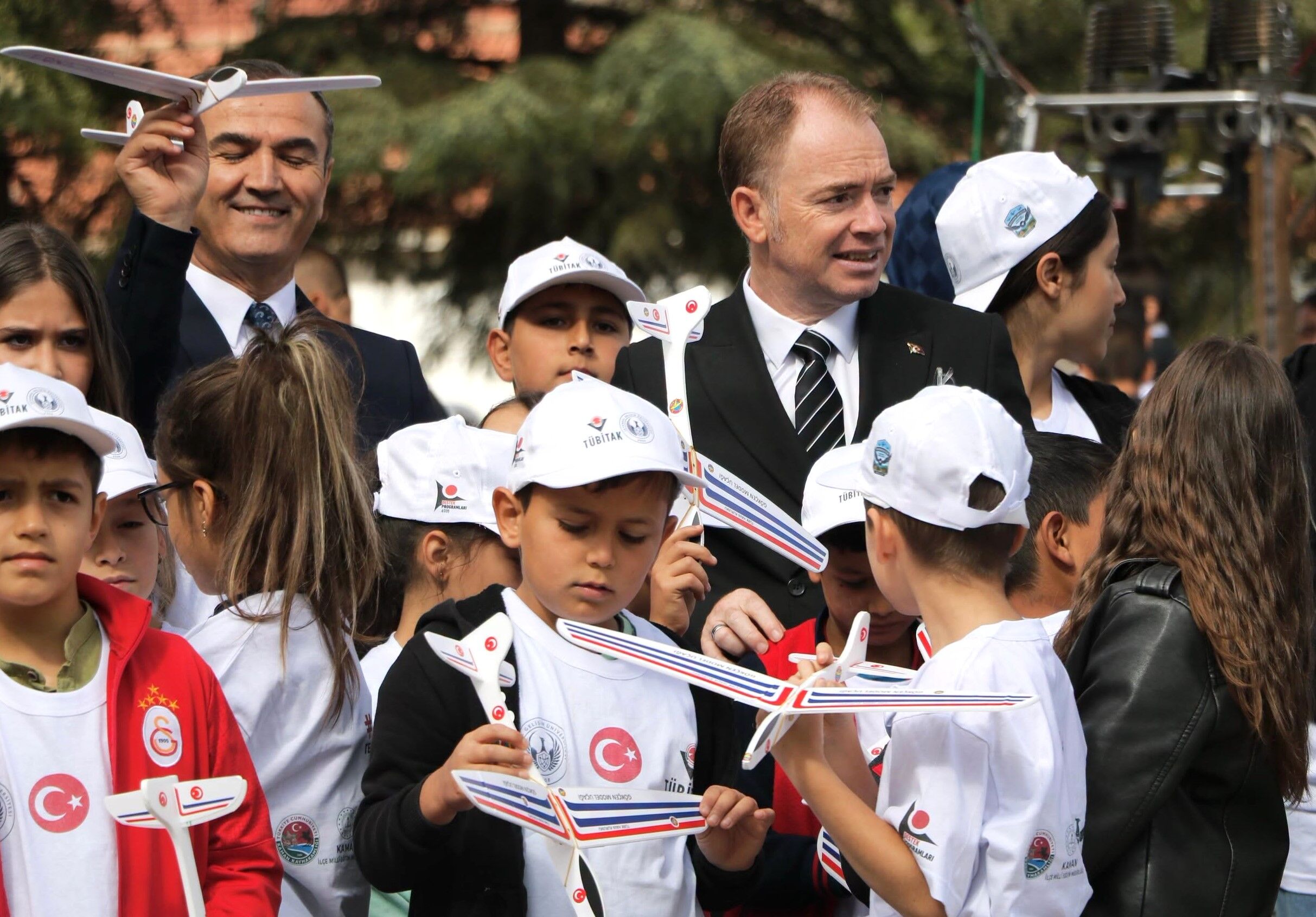 Kırşehir’de Köy Çocuklarının Gökyüzü Hayali Gerçeğe Dönüşüyor (4)