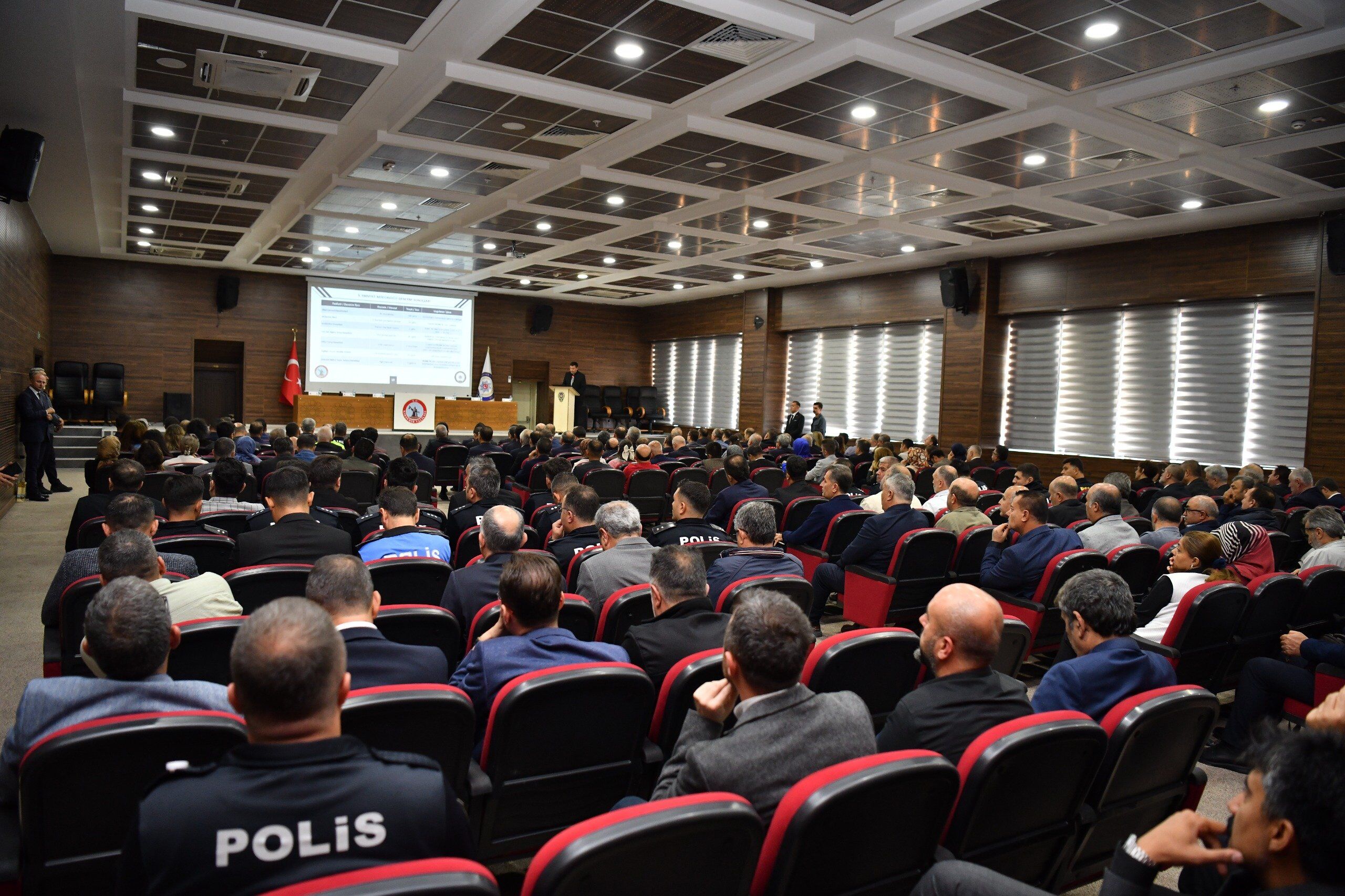 Kırşehir’de Öğrencilerin Güvenliği Için Kurum Amirleri Bir Araya Geldi 3