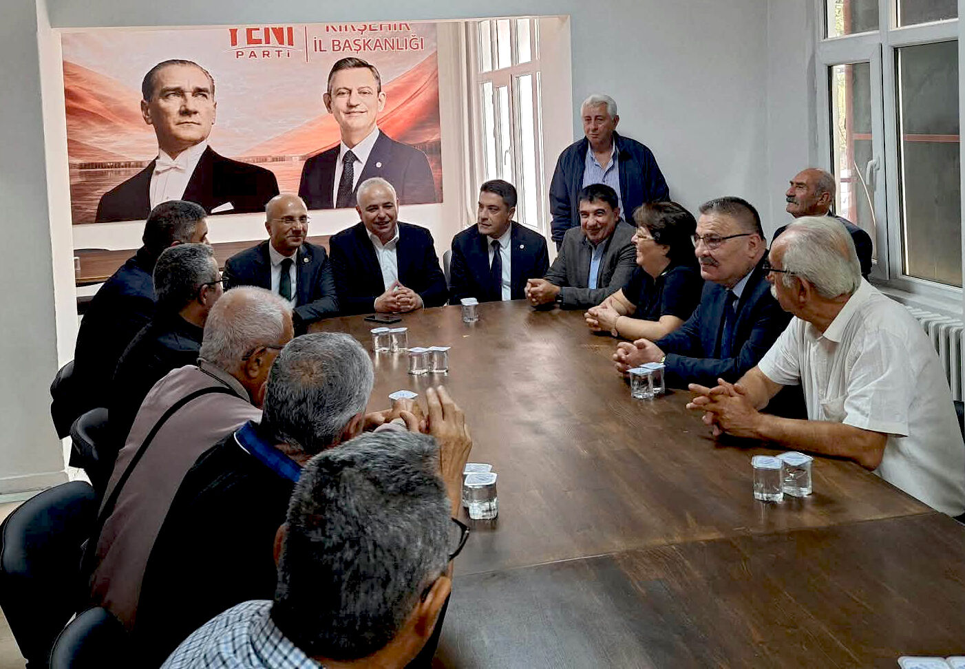 Kırşehir’de Yeni̇ Parti Heyetinin Gündemi Yoğun Tarım, Ekonomi Ve Esnaf Masada (10)