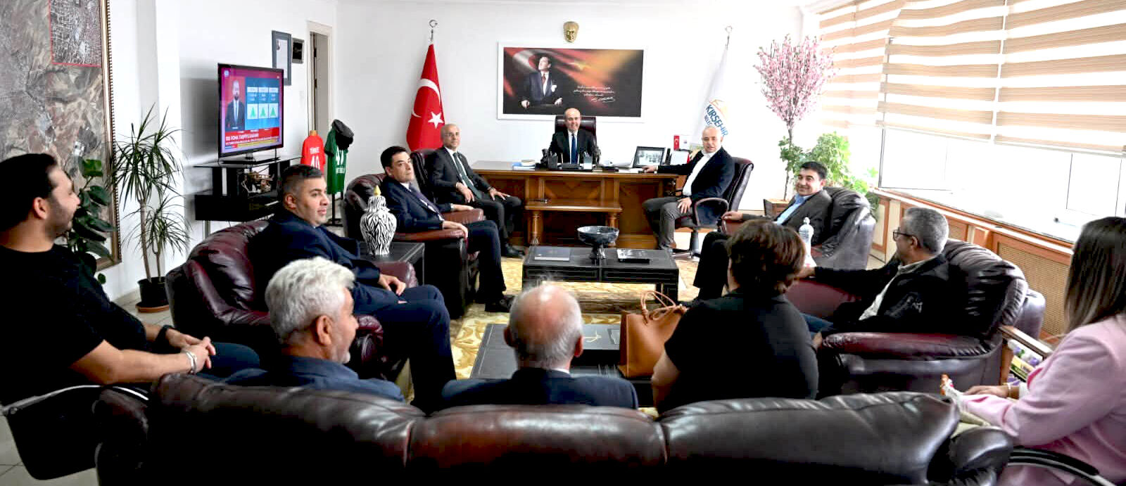 Kırşehir’de Yeni̇ Parti Heyetinin Gündemi Yoğun Tarım, Ekonomi Ve Esnaf Masada (7)