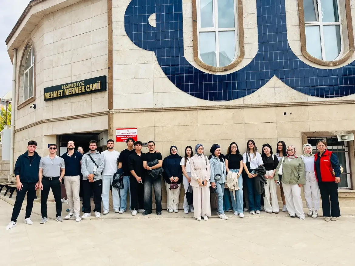 Kırşehir’e Yeni Gelen Gençler Şehrin Tarihini Yakından Tanıdı 1