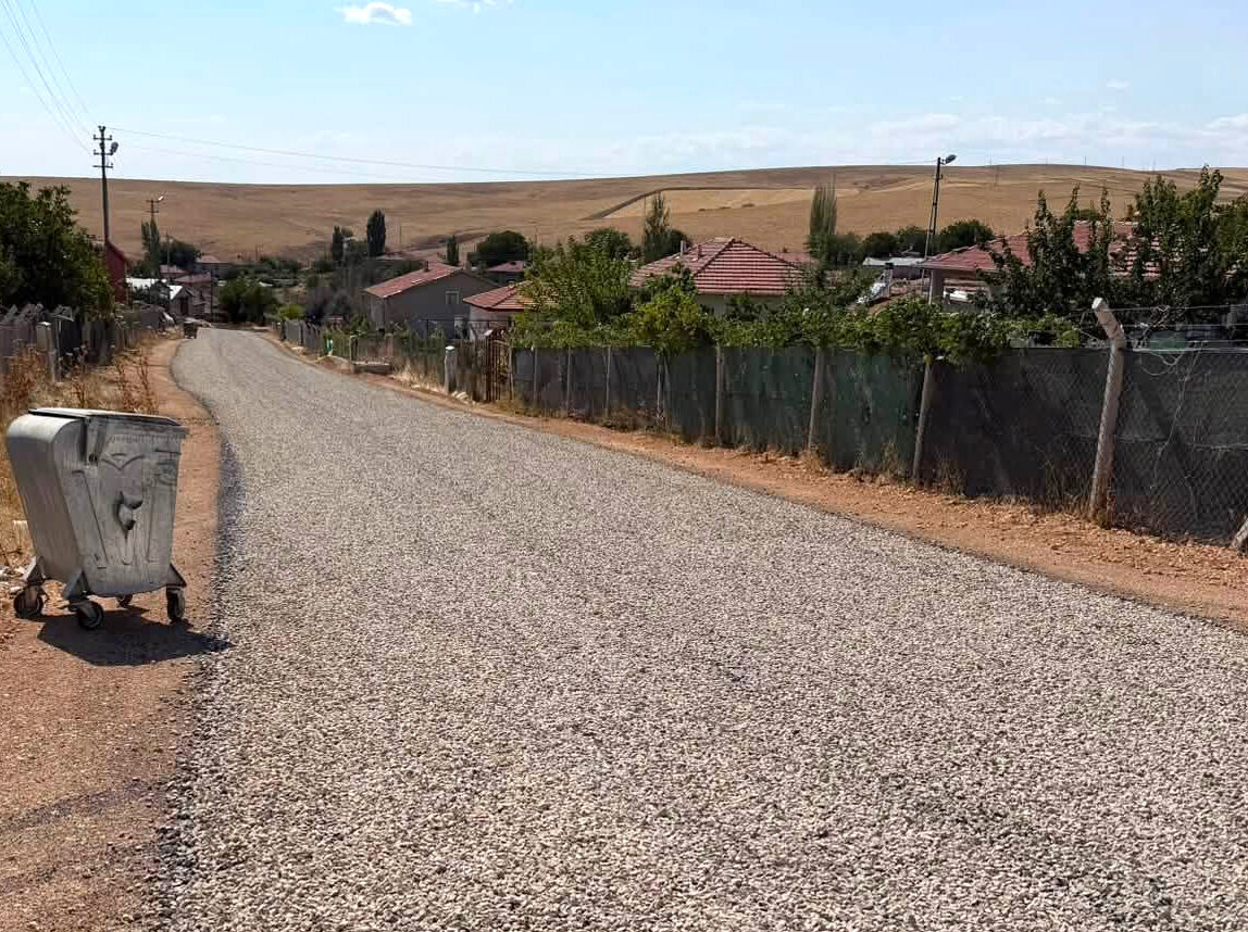 Köy Yolunda 5 Kilometrelik Çalışma Tamamlandı (4)