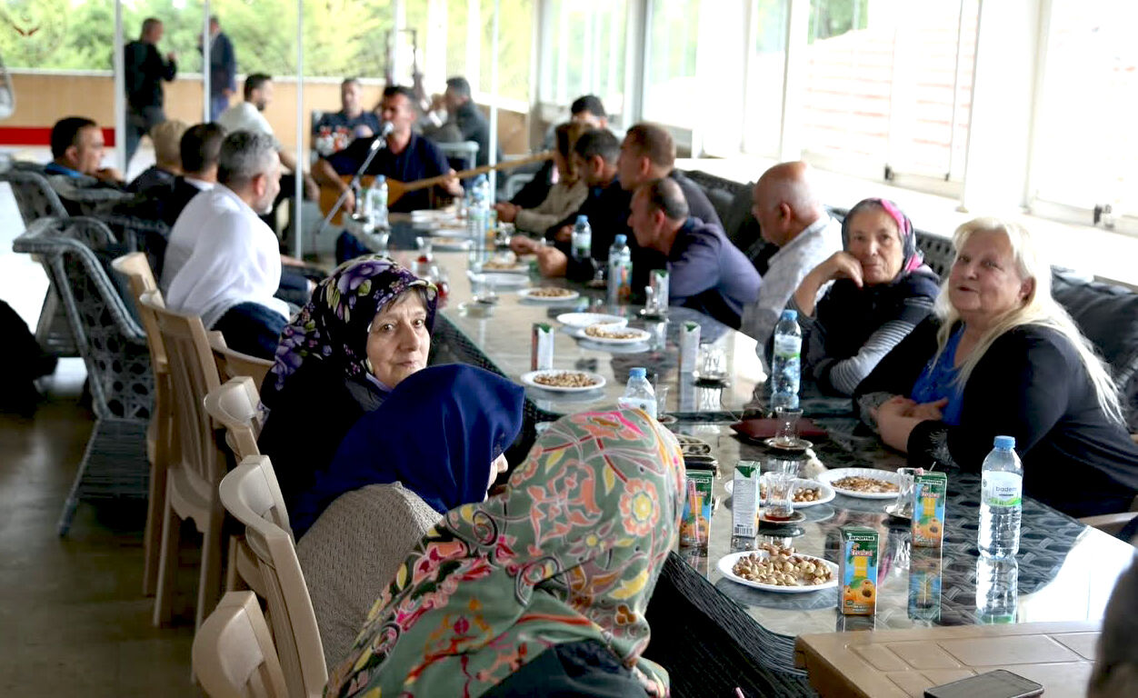 Neşet Ertaş’ın Türküleri Kırşehir’de Nesilleri Aynı Gönülde Buluşturdu (1)