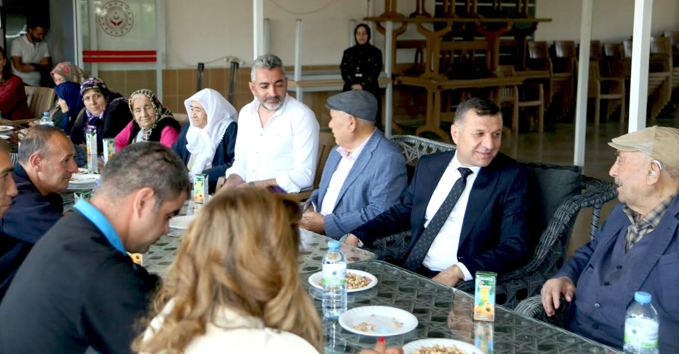 Neşet Ertaş’ın Türküleri Kırşehir’de Nesilleri Aynı Gönülde Buluşturdu (6)