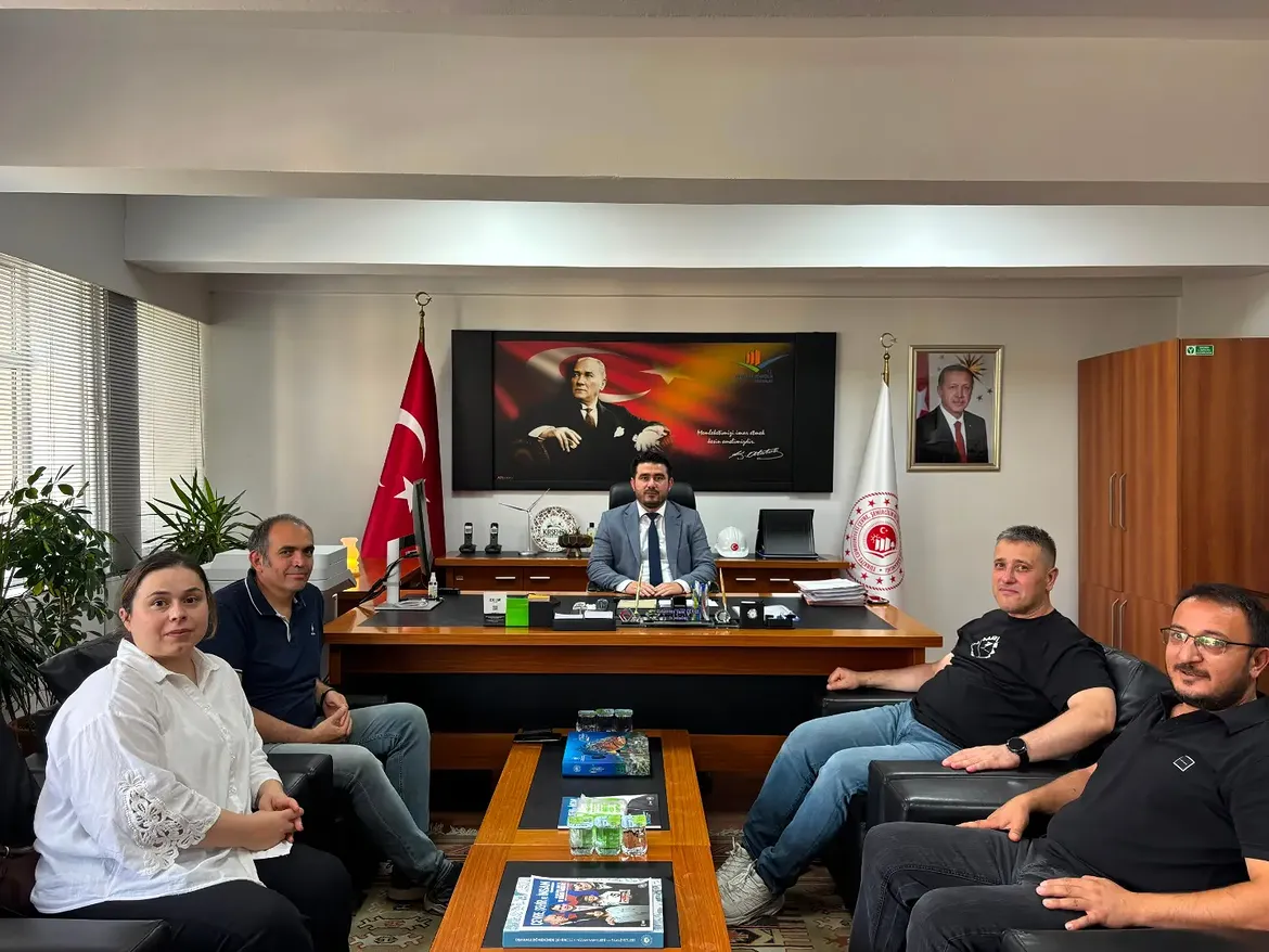Niğde Çevre, Şehircilik Ve İklim Değişikliği İl Müdürü Sayın Necmettin Şeker Ve Niğde İl Afet V