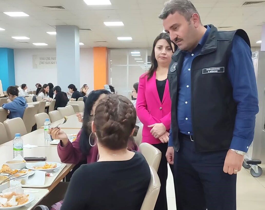 Öğrencilerle Buluşan İl Müdürü Çakmakçı'dan Yurt Denetimi (3)