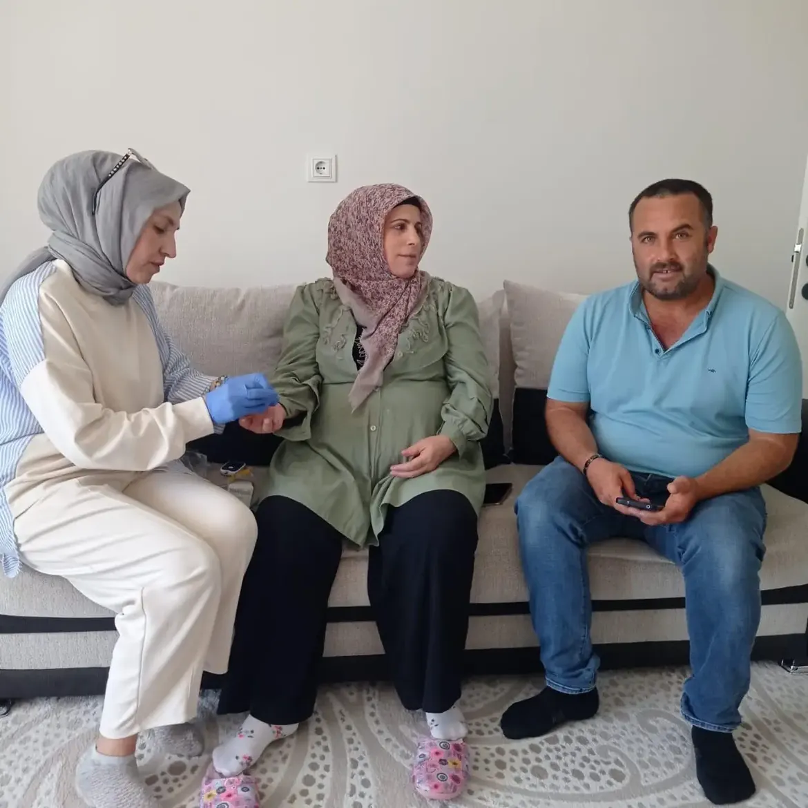 Sağlıklı Hayat Merkezi Koordinatör Ebelerimiz Dudu Gül İlhan Ve Ülkü Acar Tarafından Gebe Ve Lo (2)