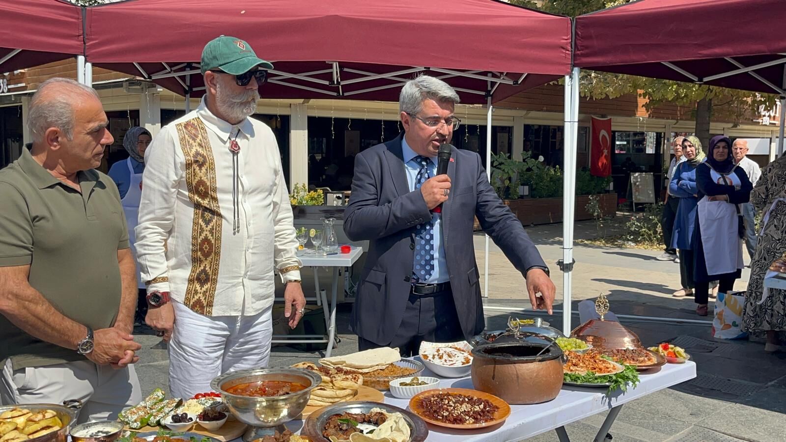 Şef Cüneyt Asan’dan Kırşehir’in Yöresel Lezzetlerini Övgü (3)