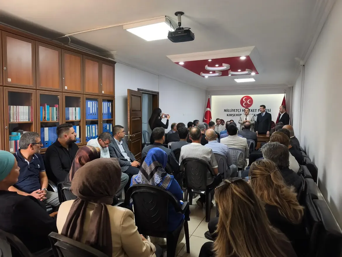 🇹🇷 Türkav Kırşehir İl Başkanlığı’nda Görev Değişimitürkiye Kamu Çalışanları Kalkınma Ve Dayan (3)