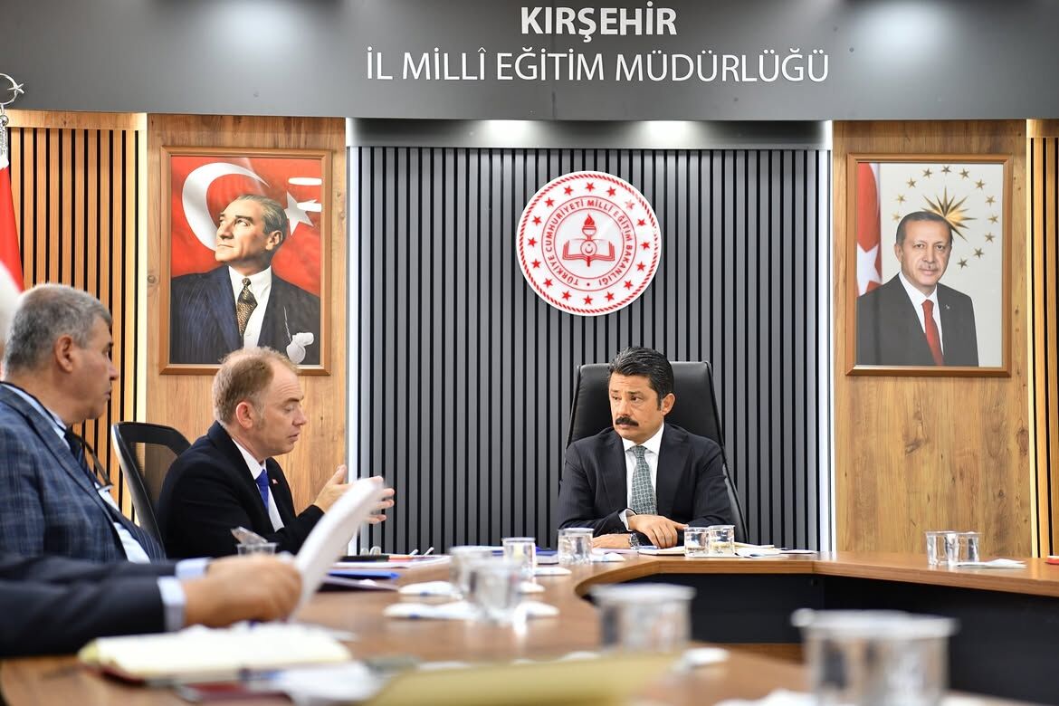 Vali Demiryürek’ten Kırşehir’de Eğitim Hazırlıklarına Yakın Takip (1)