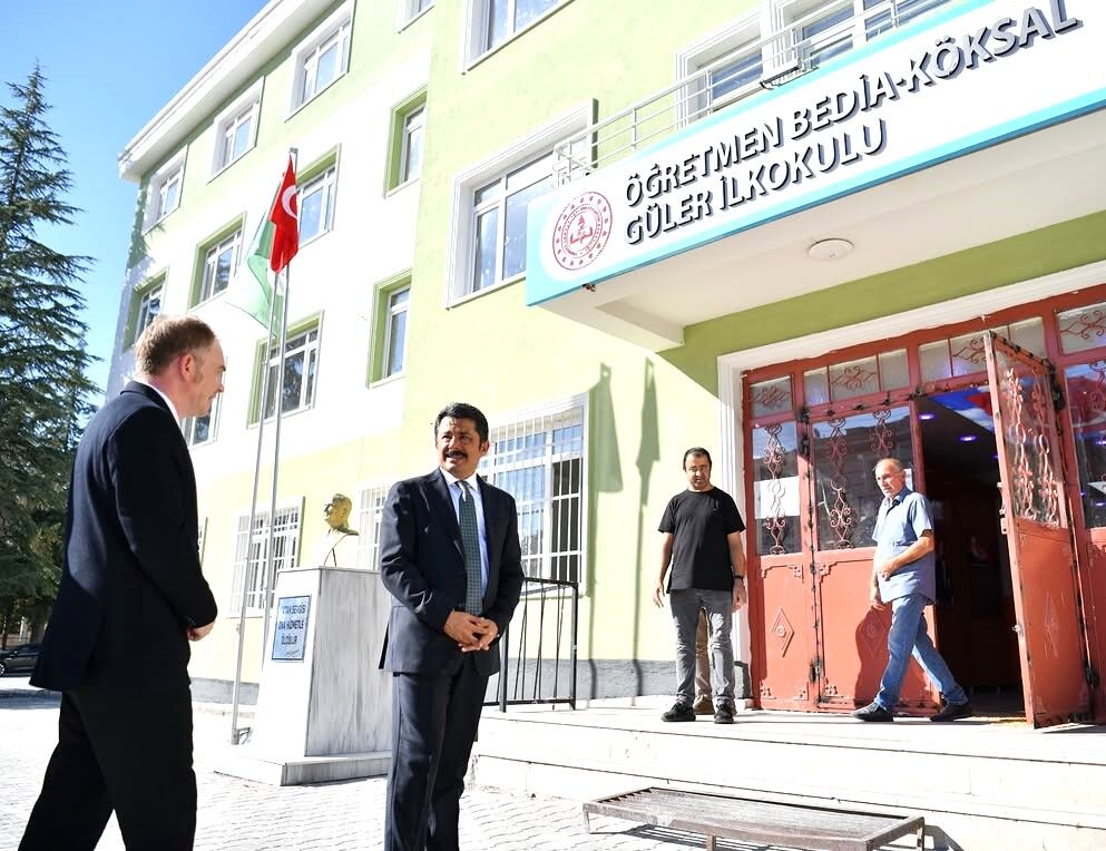Vali Demiryürek’ten Kırşehir’de Eğitim Hazırlıklarına Yakın Takip (4)