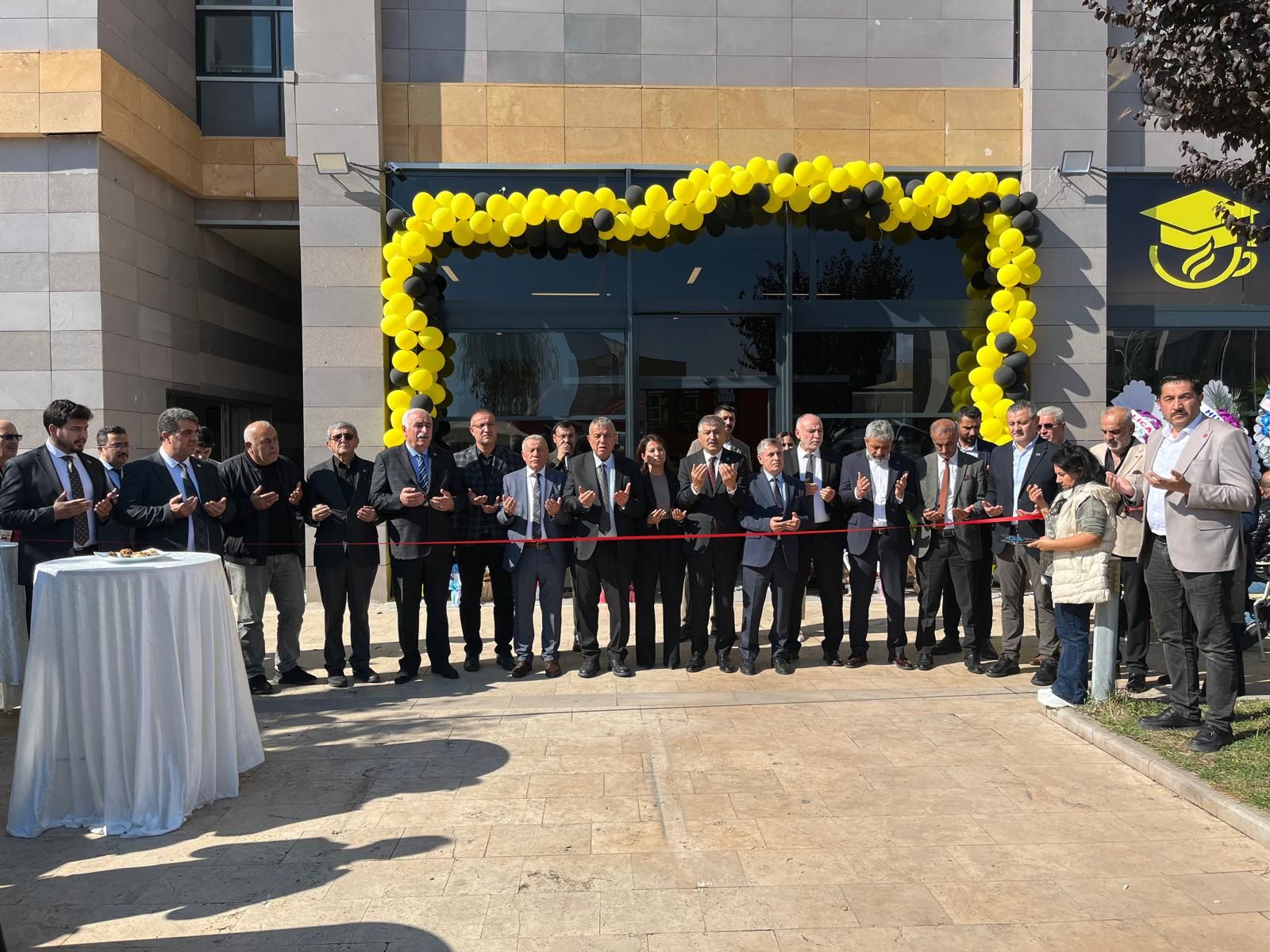 1071 Kampüs Lounge Görkemli Törenle Açıldı (1)