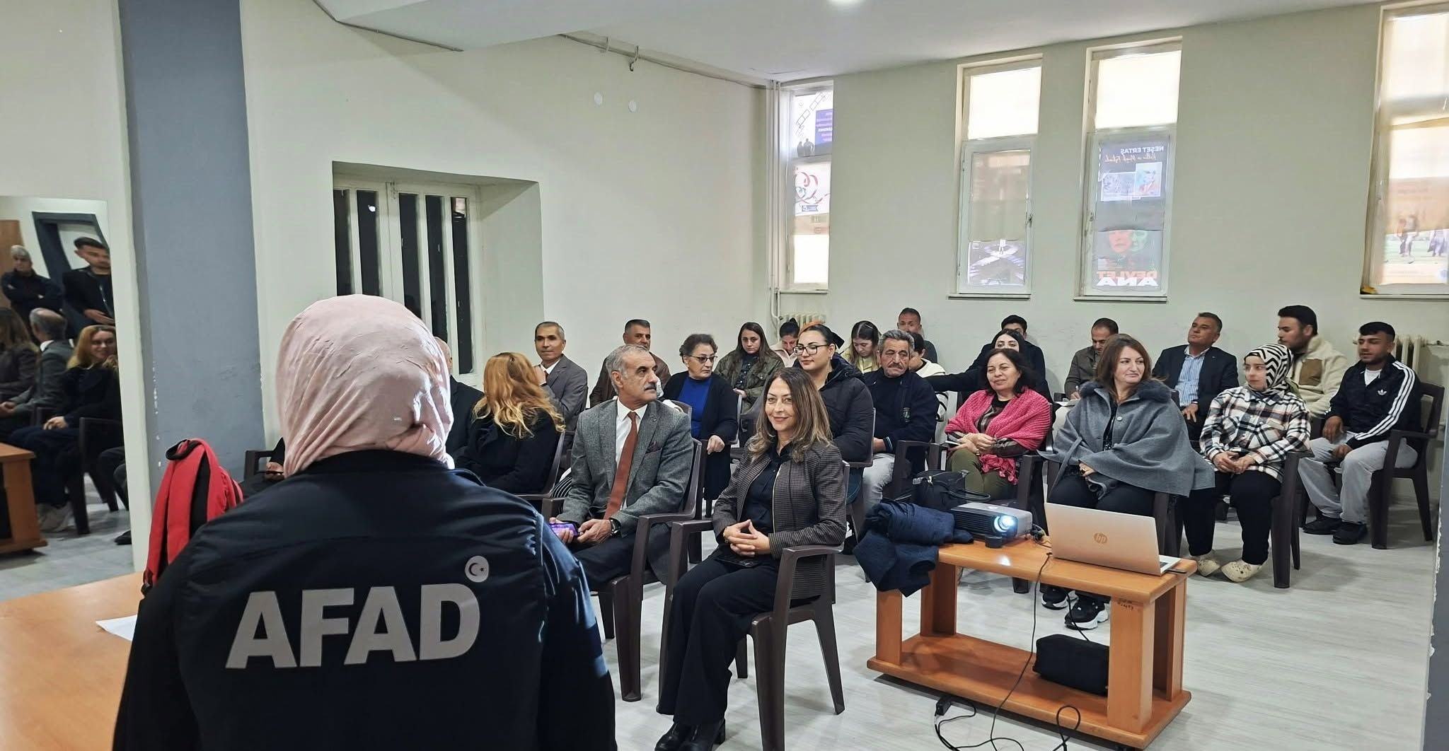 Afad Dört Kamu Kurumunun Personeli Ile Bir Arada 5