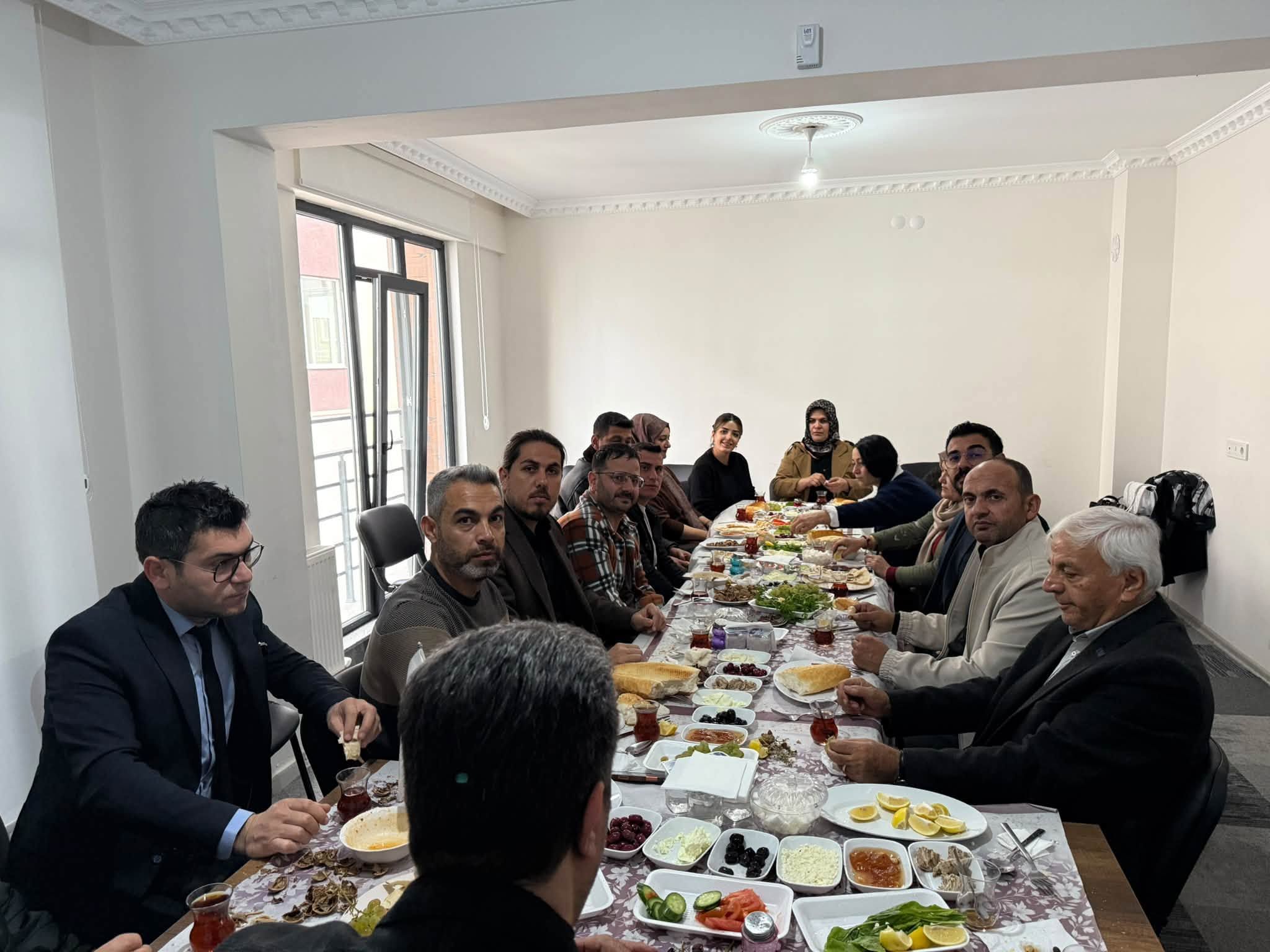 Anahtar Parti Kırşehir Teşkilatı Kahvaltı Programında Buluştu 2