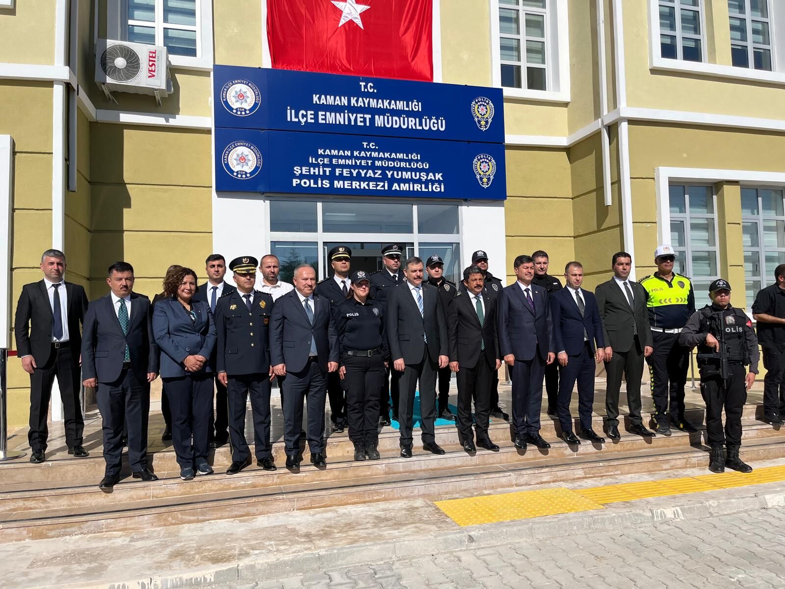 Bakan Çiftçi, Kaman’da Yapımı Tamamlanan Projeleri Inceledi (2)