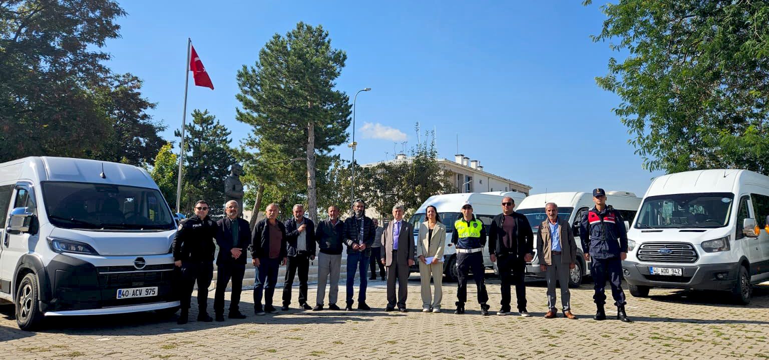 Boztepe’de Öğrenci Servislerine Sıkı Markaj (1)