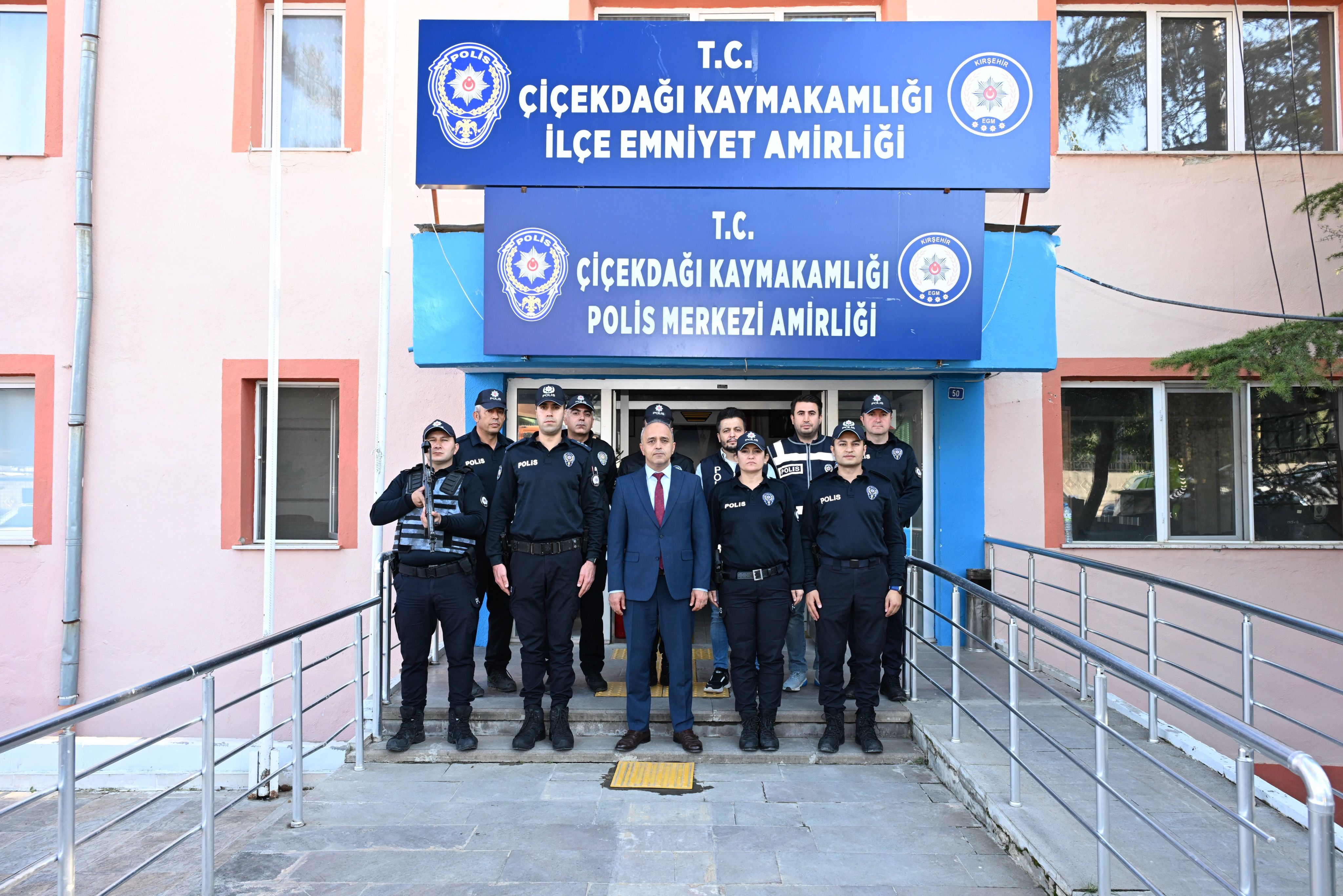 Çiçekdağı Emniyet Amirliği Binasında Çalışmalar Sürüyor 1