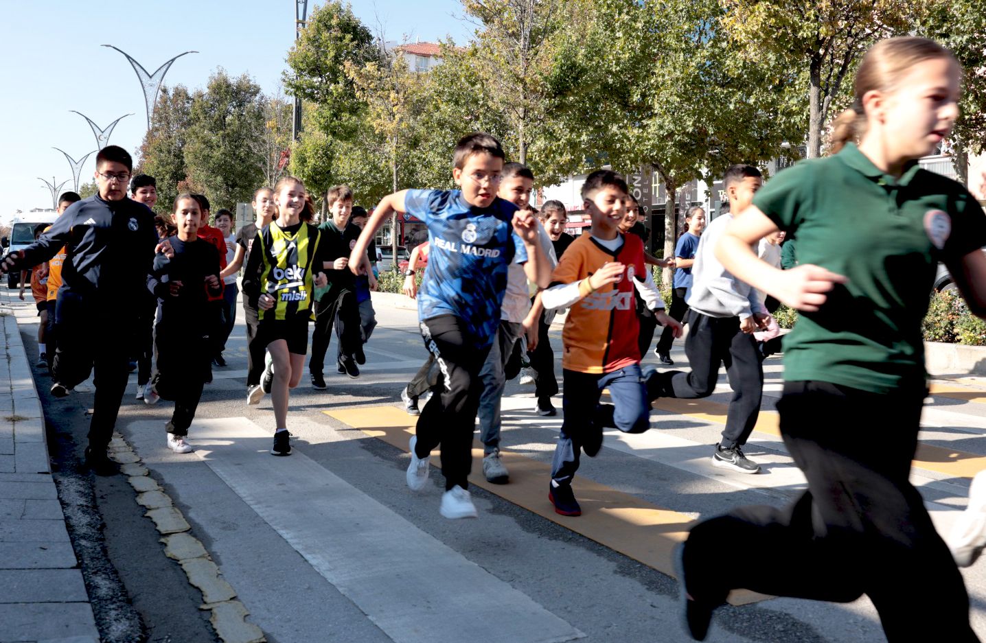 Cumhuriyet Coşkusu Sokaklara Taştı (10)