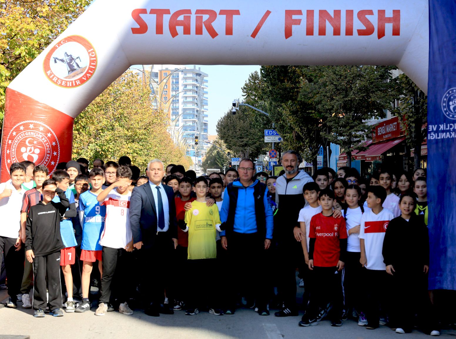 Cumhuriyet Coşkusu Sokaklara Taştı (13)