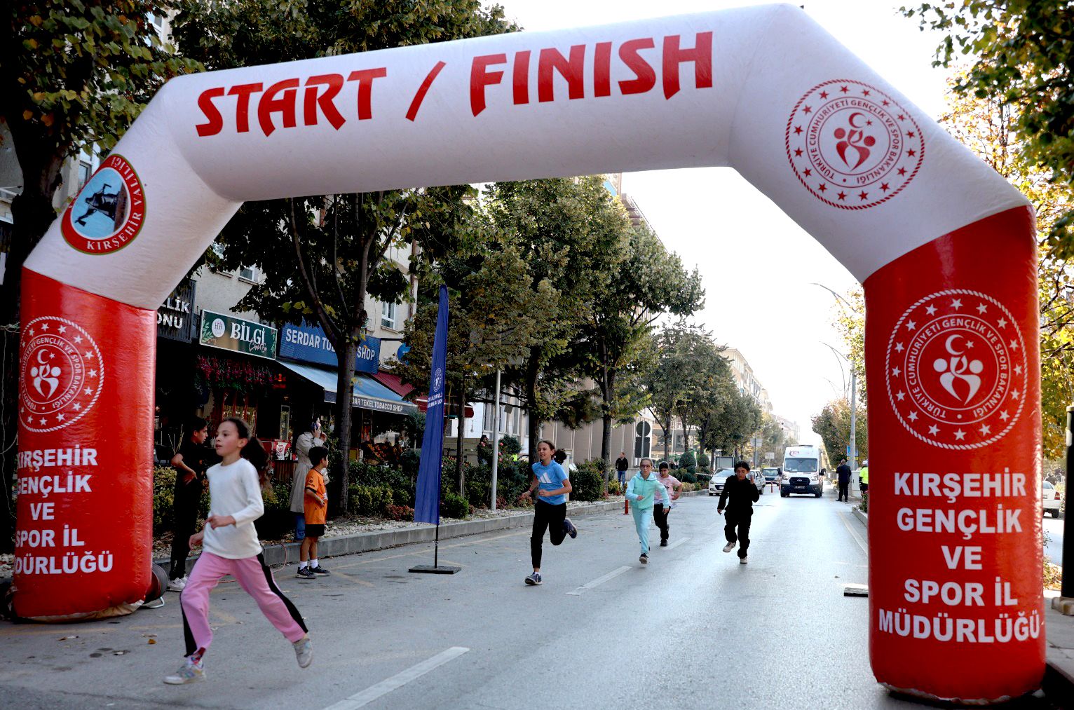 Cumhuriyet Coşkusu Sokaklara Taştı (6)