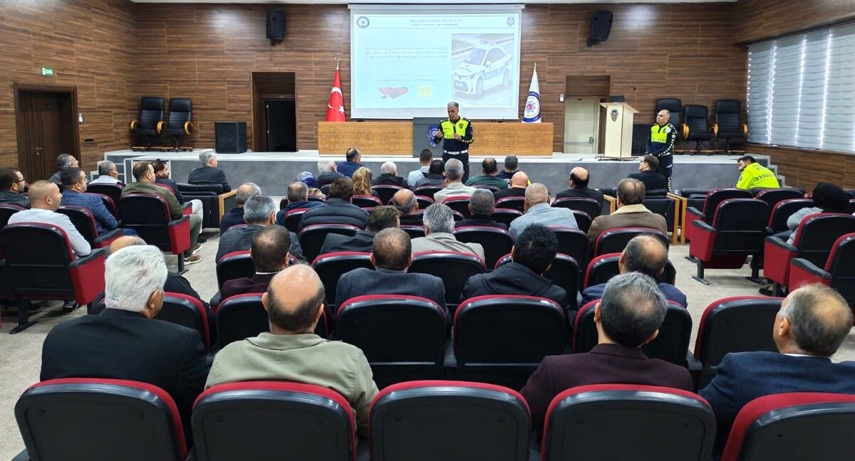 Emniyet Ve Eğitim Camiası Okul Güvenliği Için Buluştu (1)