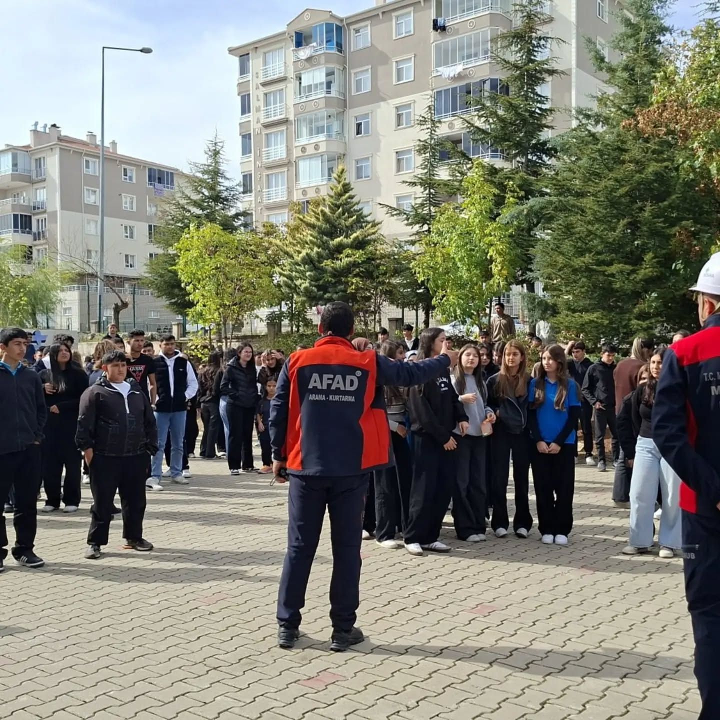 Kaman İlçesinde Öğrencilere Afet Eğitimi Verildi 1