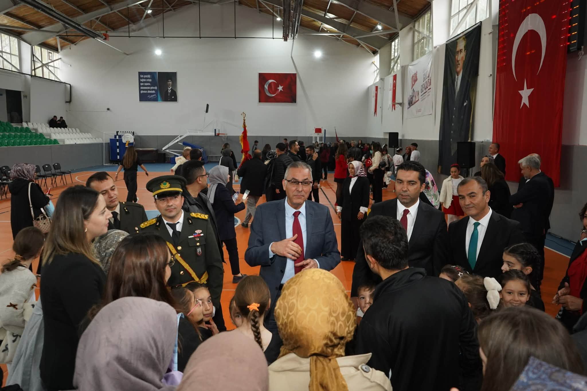 Kaman’da 29 Ekim Heyecanı İlçe Stadı’nda Yaşandı 3
