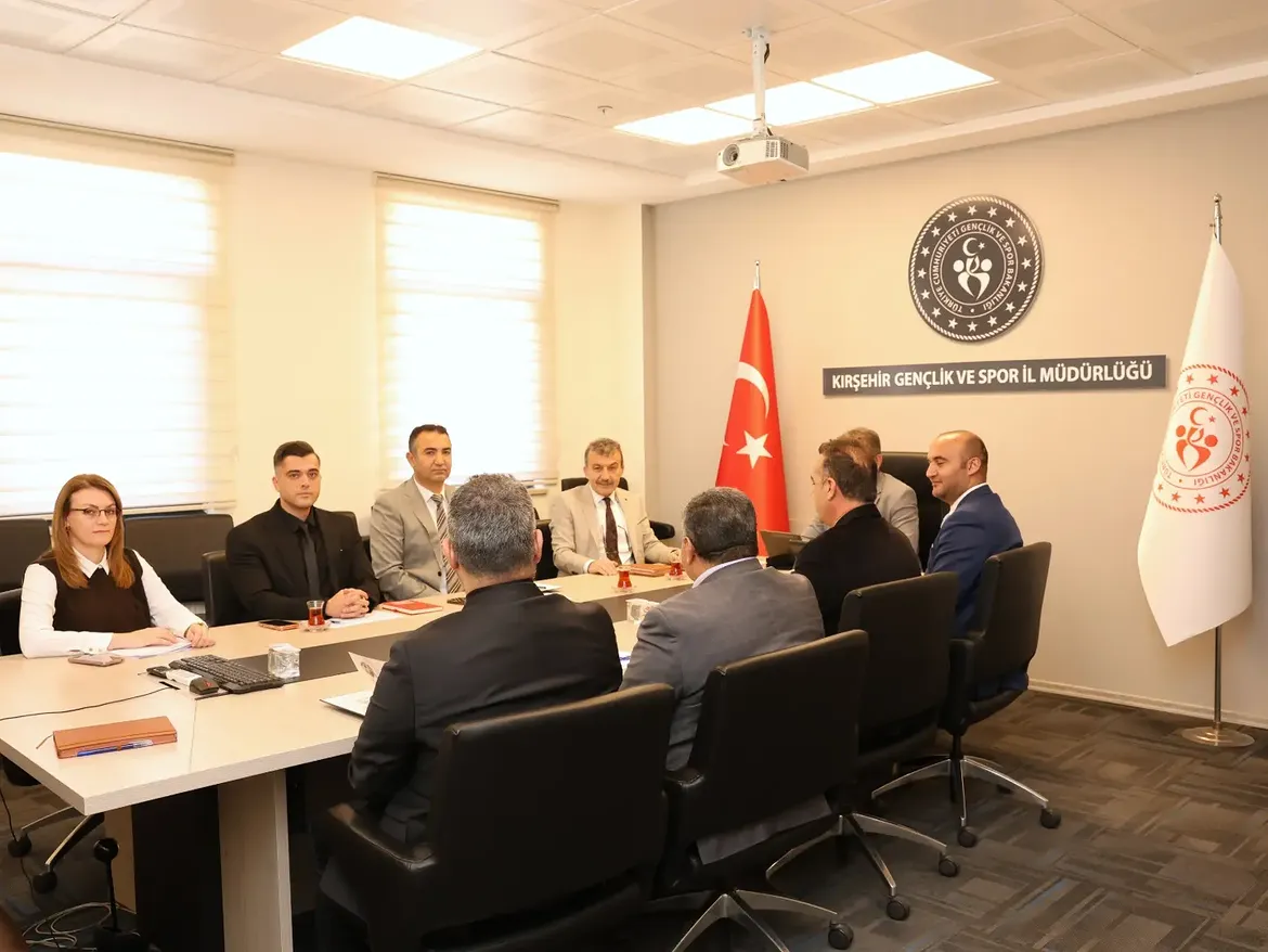📌 Kırşehir Gençlik Ve Spor İl Müdürlüğügençlik Ve Spor İl Müdürümüz Sayın Yasin Çakmakçı Başka (2)