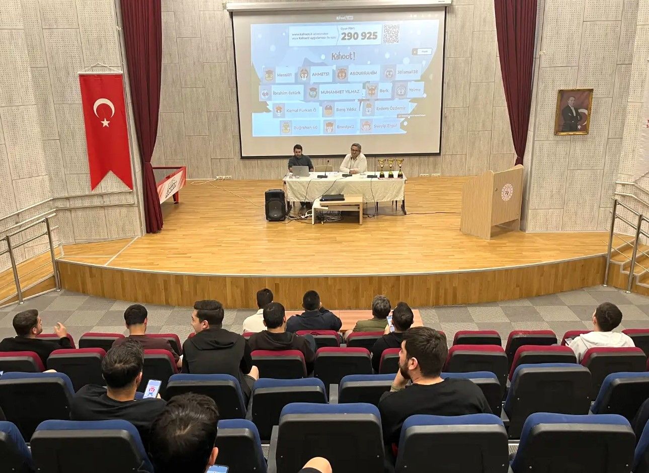 Kırşehir Neşet Ertaş Yurdu’nda Dijital Bilgi Yarışması (3)