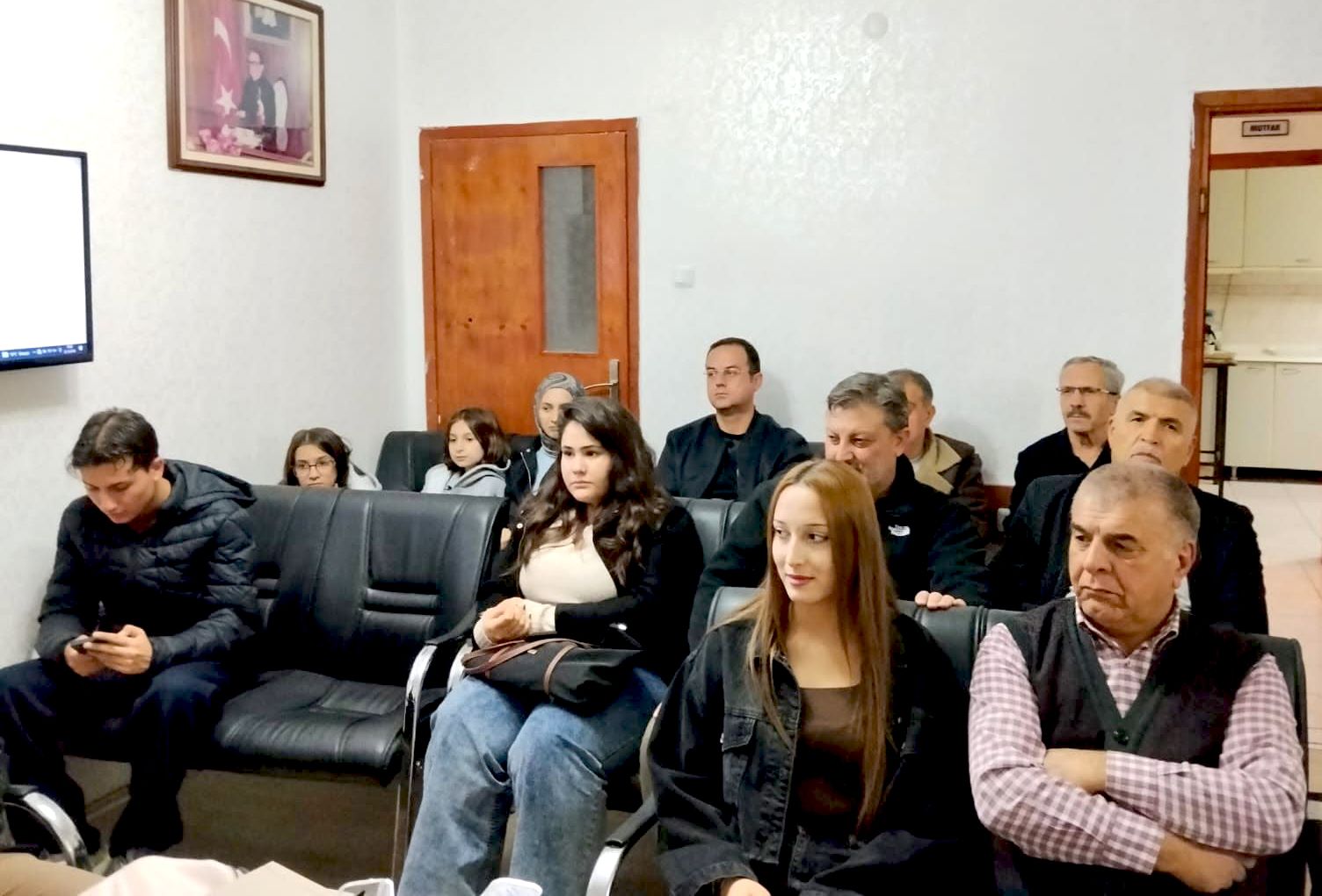 Kırşehir Türk Ocağı’nda Edebiyat Rüzgârı (1)