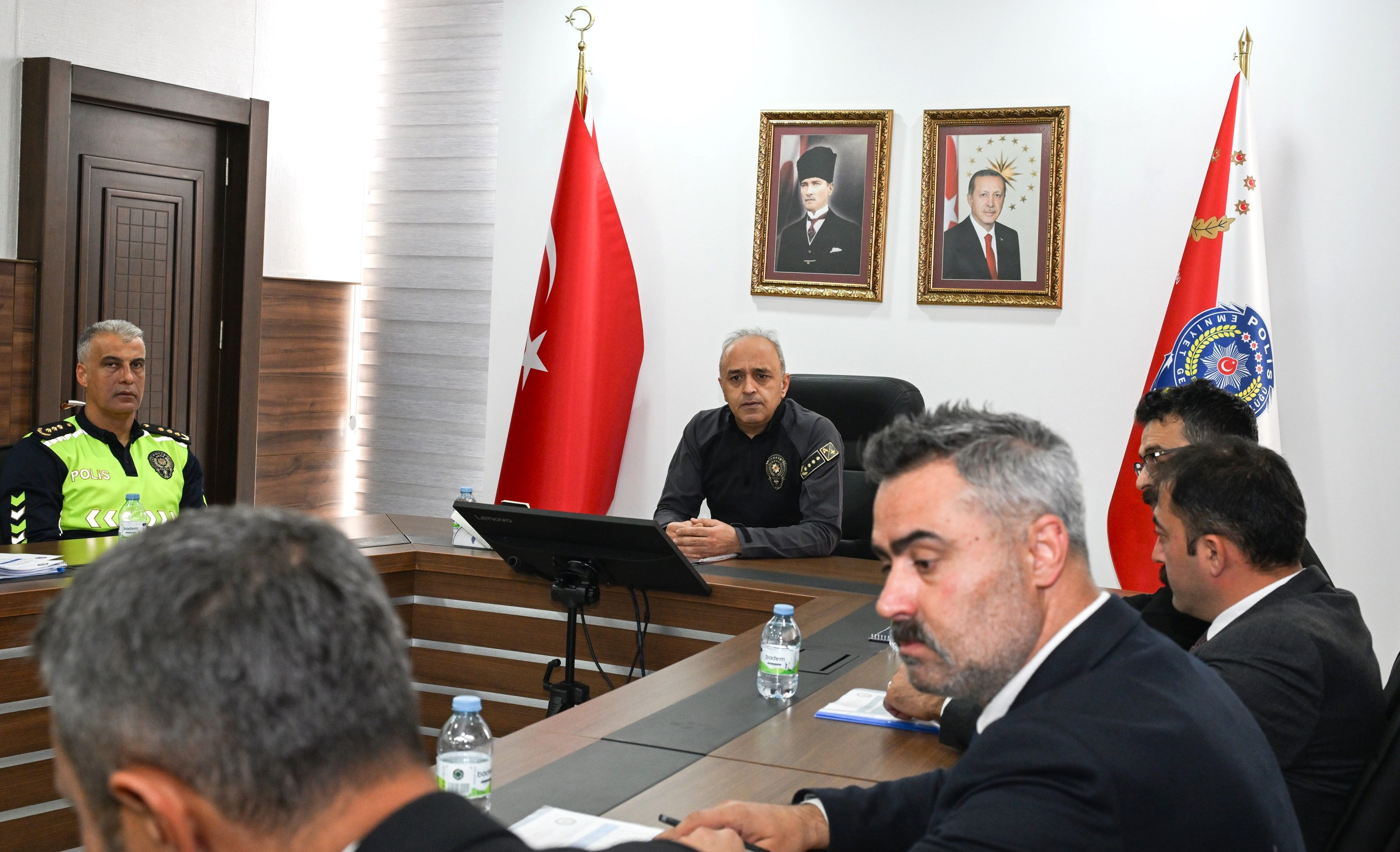 Kırşehir'de 29 Ekim Kutlamaları Için Geniş Güvenlik Ve Trafik Önlemleri Planlandı (4)